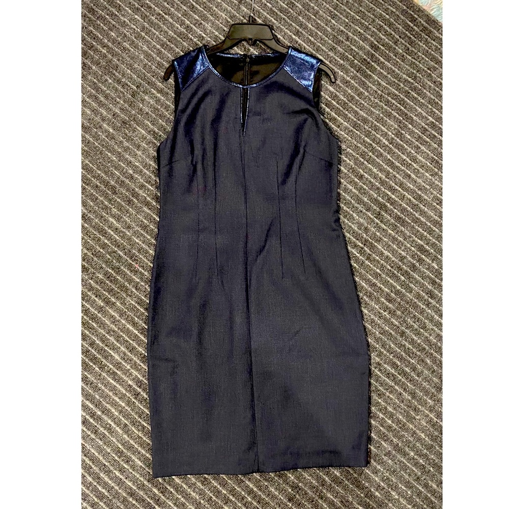 ELIE TAHARI Sheath Dress